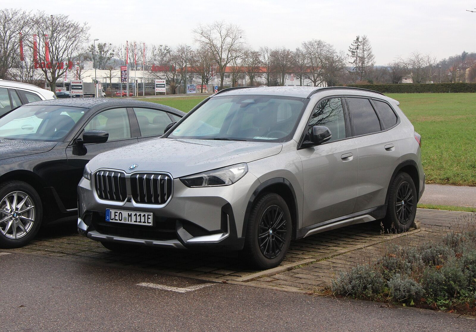 BMW iX1 beim Laden