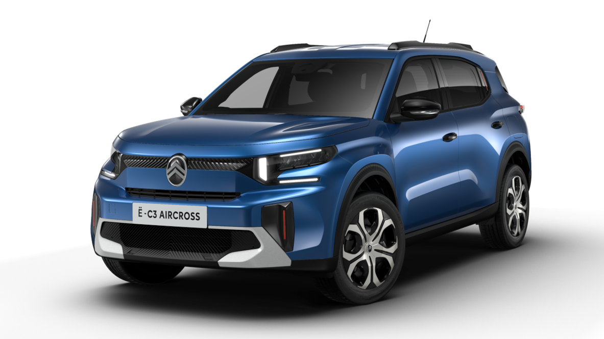 Blauer vollelektrischer Citroën ë-C3 Aircross PLUS in Front Seitenansicht, offizielle Herstellerabbildung.